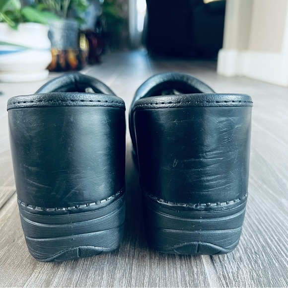 Dansko XP 2.0 Black Leather Slip On Clogs Shoes Size 38 US 7-7.5 - Picture 11 of 14
